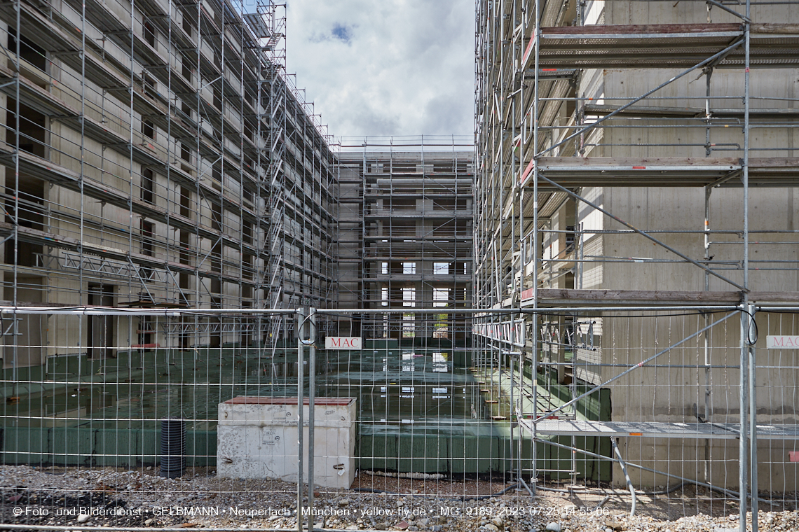 25.07.2023 - Rundgang im Alexisquartier in Neuperlach